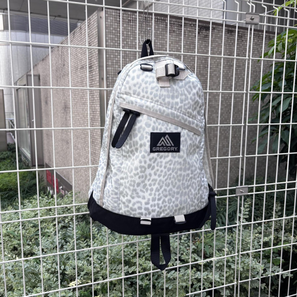 GREGORY   FALL/WINTER 2025 SNOW LEOPARD