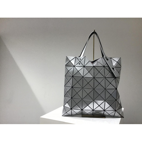 BAOBAO ISSEY MIYAKE》 | ラグタグ・ショップニュース | 名古屋PARCO