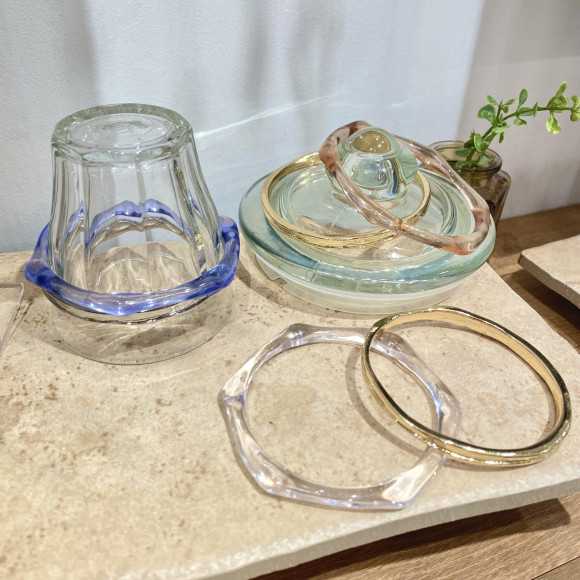 【再入荷】クリア×メタルバングル