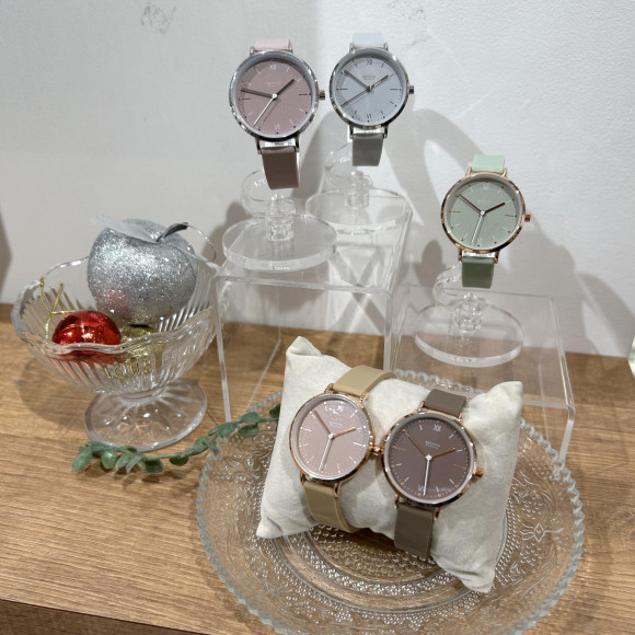 【新作】シリコンバンド ウォッチ