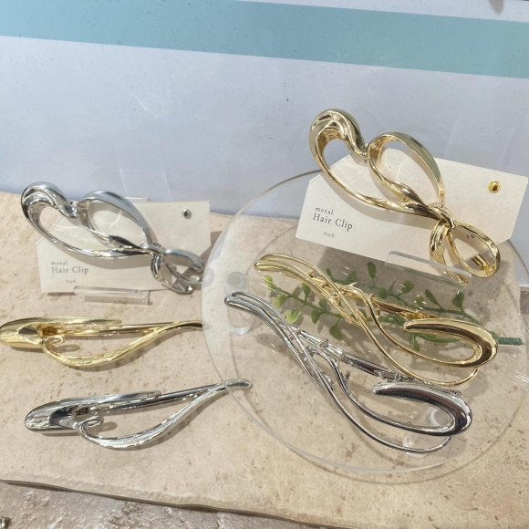 【新作】メタルヘアクリップ