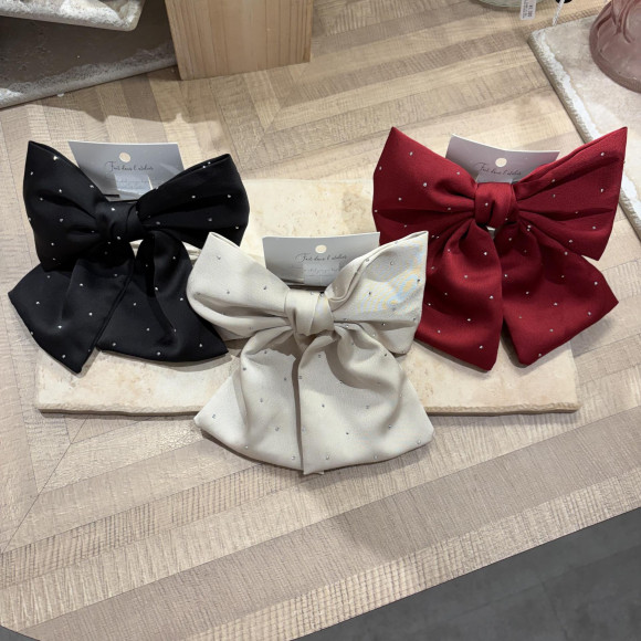 【おすすめ】サテンリボンバレッタ