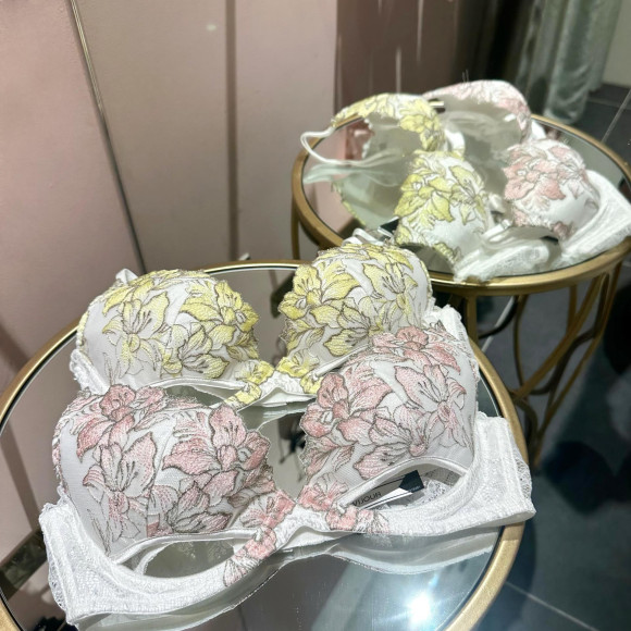 ♡BOTTOM PRESENT♡