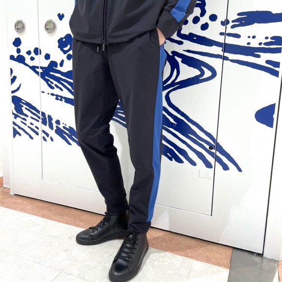 新作】トラックパンツ | アニエスベー オム・ショップニュース  