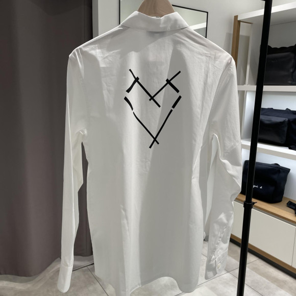 【SALE】バックプリントシャツ