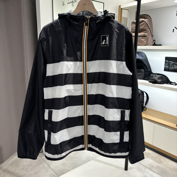 【新作】K-WAYコラボレインパーカー