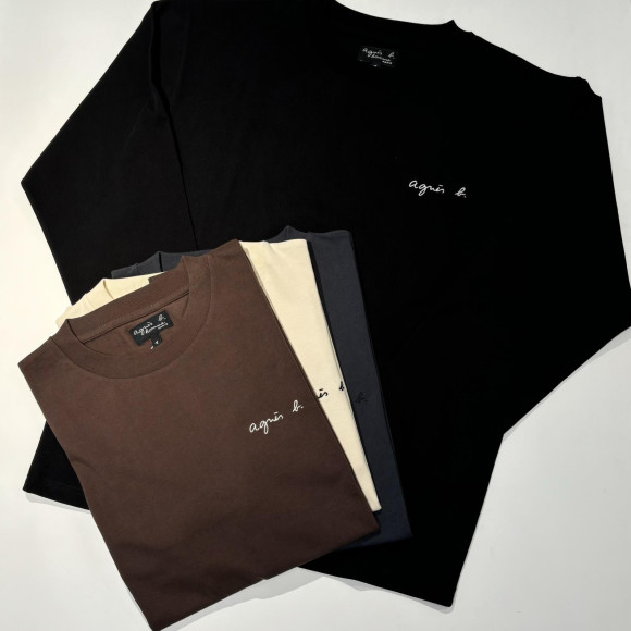 【新作】長袖胸元ロゴTシャツ