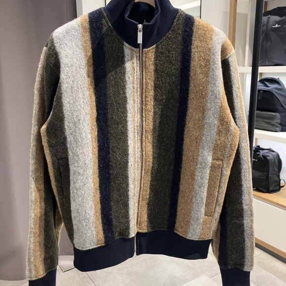 【新作】ブルゾン