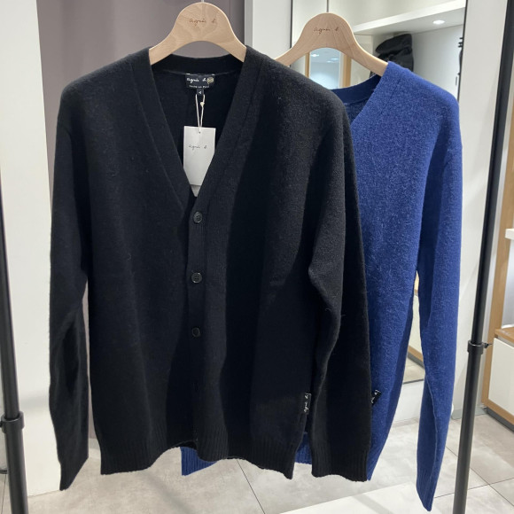 【SALE】Vネックカーディガン