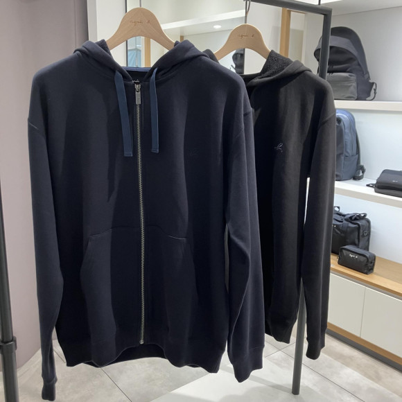 [ผลงานใหม่] เสื้อคลุมกันลมและหิมะ ZIP UP