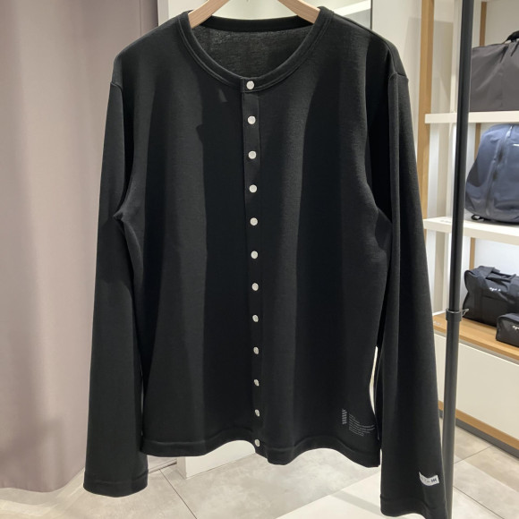 【新作】HELLY HANSENコラボカーディガン