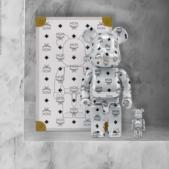 MCM × BE@RBRICK WHITE CHROME Ver.¥34000まで可能です