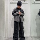 夏でも着れる薄手のシャツを使っ...