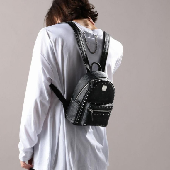 MCM/エムシーエム/OutlineStuds BackPack Mini/アウトラインスタッズバックパック ミニ