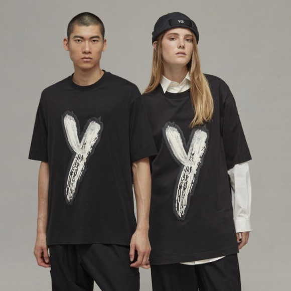 【 Y-3 / ワイスリー 】  LOGO GFX  TEE / ロゴGFXティー / ブラック