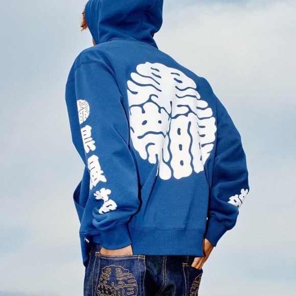 BLACK EYE PATCH / ブラックアイパッチ / KAMON HOODIE NAVY 入荷！
