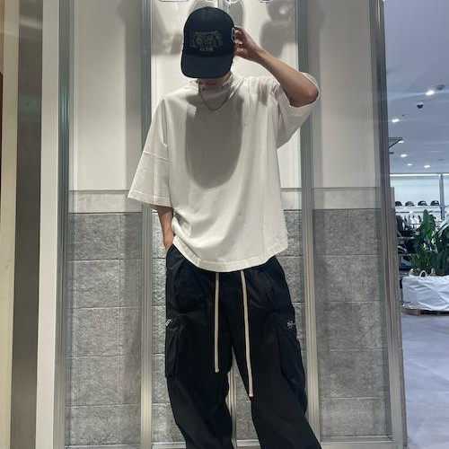 白黒コーデ