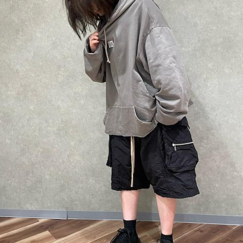 ルーズなサイジングがトレンド感...