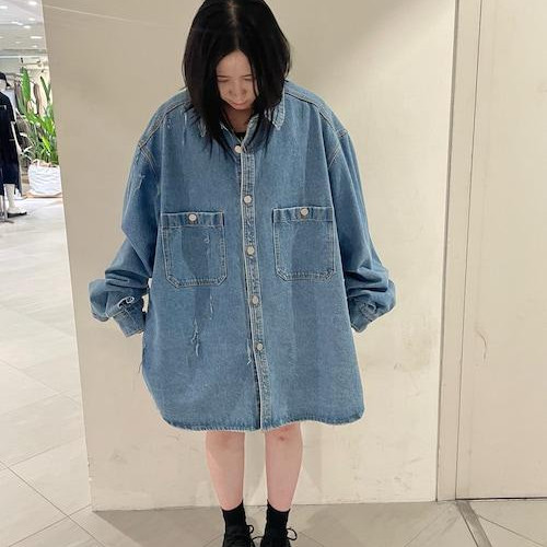 ボディの随所にダメージ加工を施...