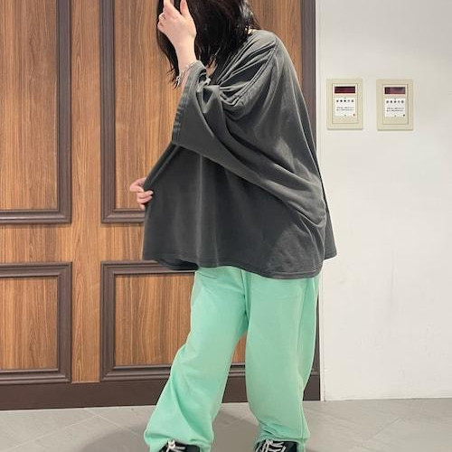 シンプルなので着回ししやすいT...