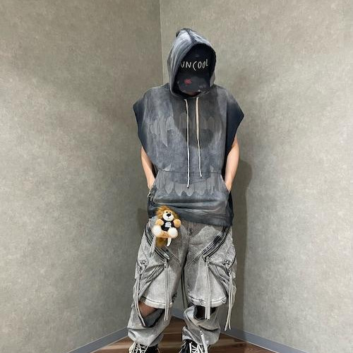 ノースリーブパーカー