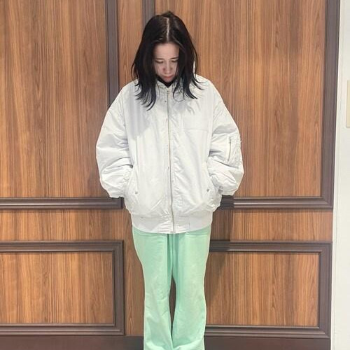 白ボンバーおすすめ