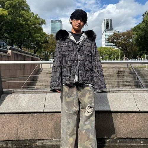 シャツのファーを活用しながらジ...