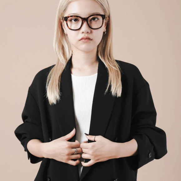 [ EYETHINK ร้านค้าที่การอบทิศใต้อาคาร 1F ชุ่ย] การรับสินค้าอีก! การเป็นที่นิยมอย่างมาก! โมเดลที่จำกัดแค่ EYETHINK ในญี่ปุ่นของ CELINE เข้ามาอีกครั้ง!