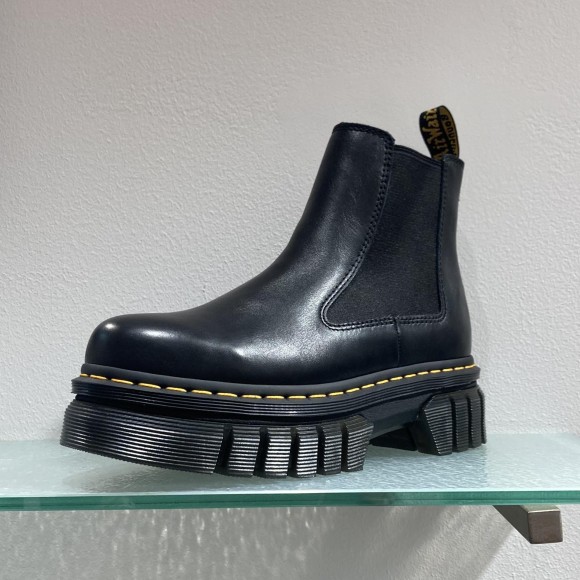 Dr.Martens 〙【LINE友だち限定10%off対象商品(残り2日