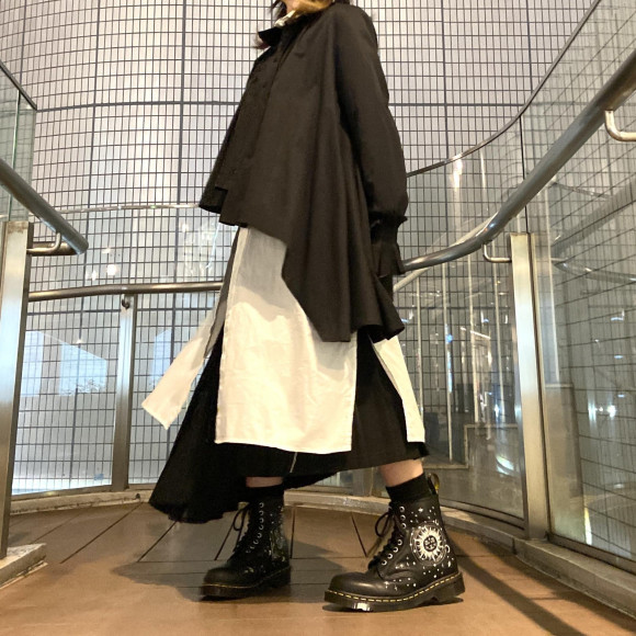 〘 Dr.Martens 〙人気商品のこりわずか！