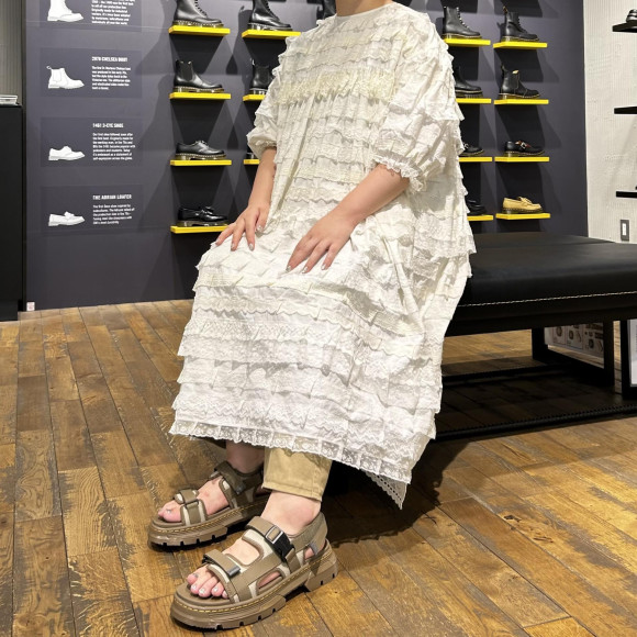 【大人気サンダルFOSTERから★日本限定★カラー発売！】