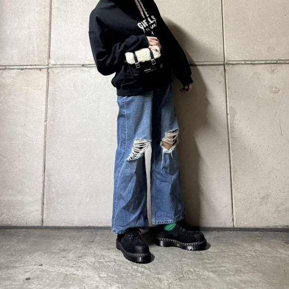 【NEW！スチールが入ったローカットシューズ☆】