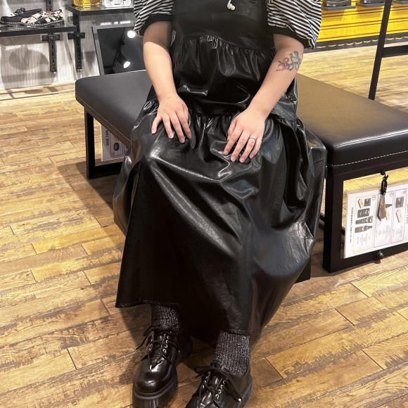 【個性派デザイン☆ZEFFIR5ホールシューズ】