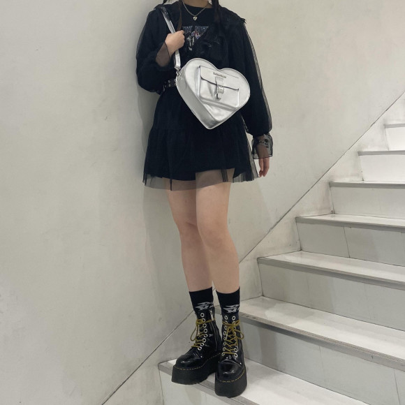 ♡人気ハートバッグのシルバーカラー♡