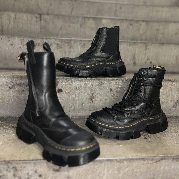 厚底のソールがモードな雰囲気のDMXLシリーズより新作登場☆