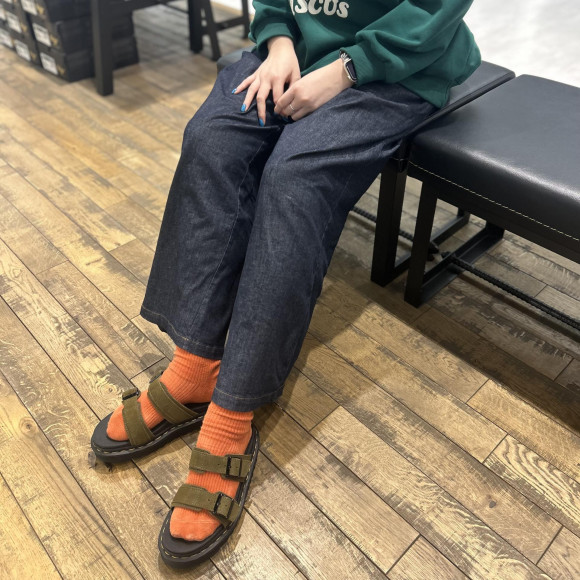 ☆New☆夏先取りカーキ色サンダル登場！！