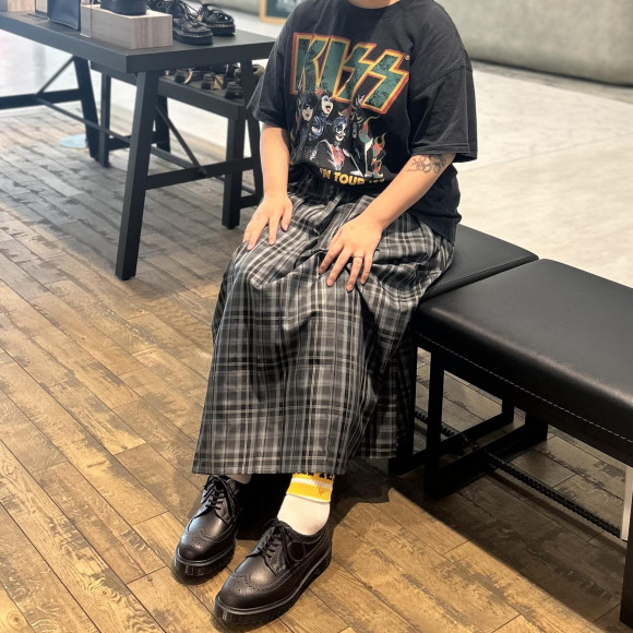 Preparing autumn with elegant brog shoes, 3989☆☆