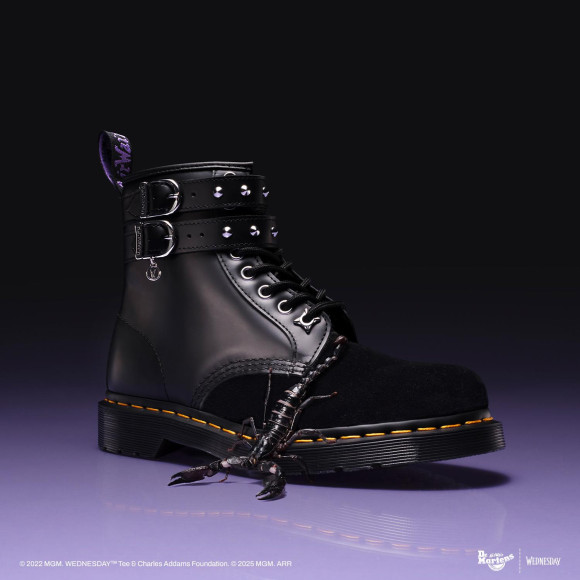 大人気コラボ第2弾★WEDNESDAY×ドクターマーチンの限定コレクション♪