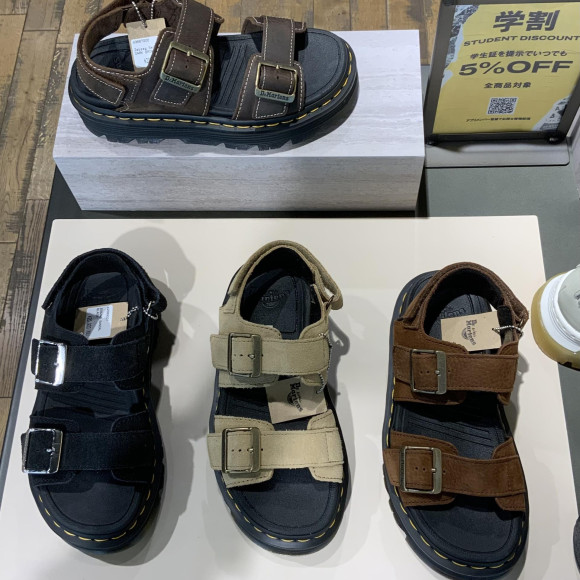 今季イチオシサンダル紹介！！