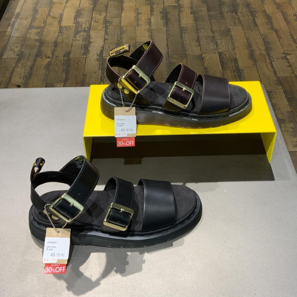★☆{Dr.Martens.}サマーセール開催中！！