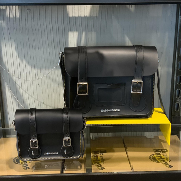 ★☆{Dr.Martens}☆★サッチェルバッグの紹介☆