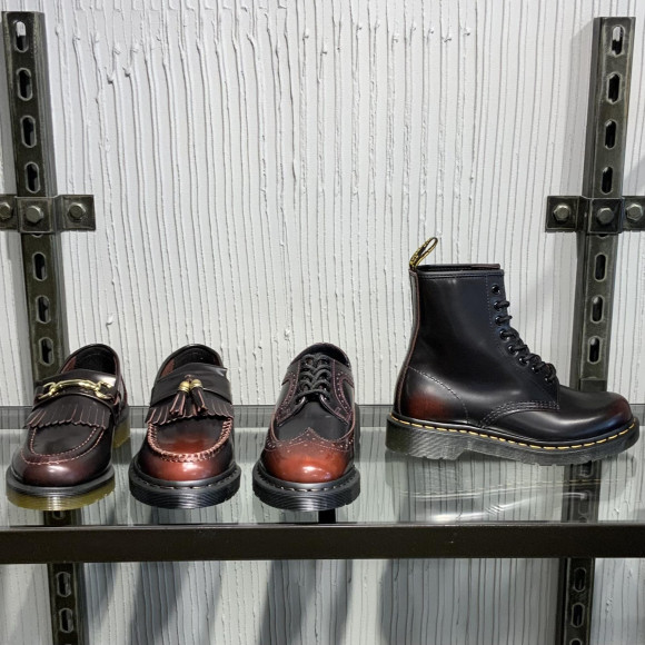 ★☆{Dr.Martens}☆★本日から発売！！☆ARCADIA COLLECTION☆