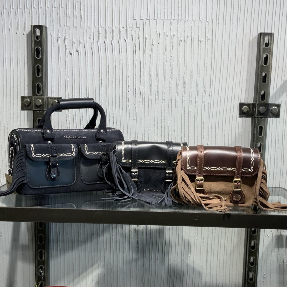 ★☆{Dr.Martens}☆★新作バッグ登場！！