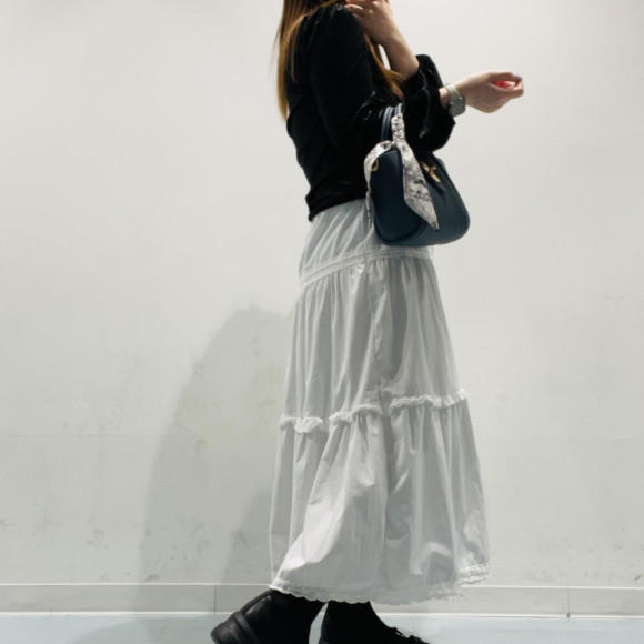 Double ribbon knit boots