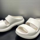 【OOFOS/ウーフォス】かわいいフォルムが登場♪