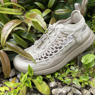 【KEEN/キーン】夏に大活躍なサンダルのご紹介♡
