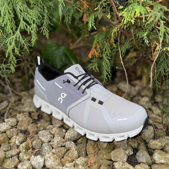 【On / オン】大人気  防水モデル再入荷の知らせ！