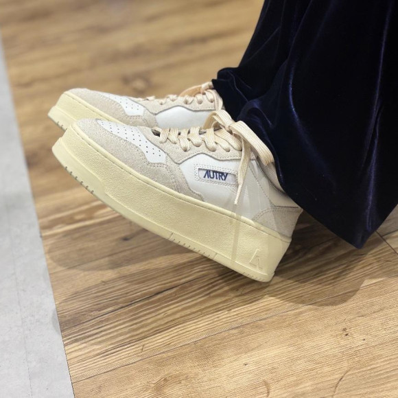 【AUTRY/オートリー】春のお出かけに♪