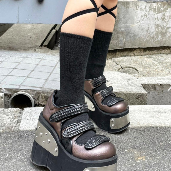 DEMONIAのこの靴春夏秋冬履けます‼︎