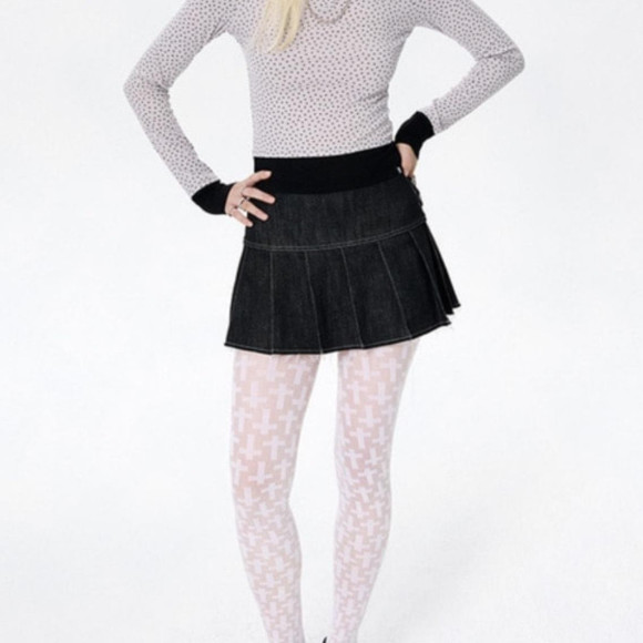 It's too cute when worn as an inner garment ☆MIHIGH